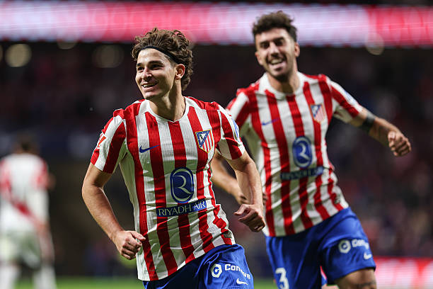 Alvarez lập hat-trick, Atletico Madrid thắng nghẹt thở Rayo Vallecano