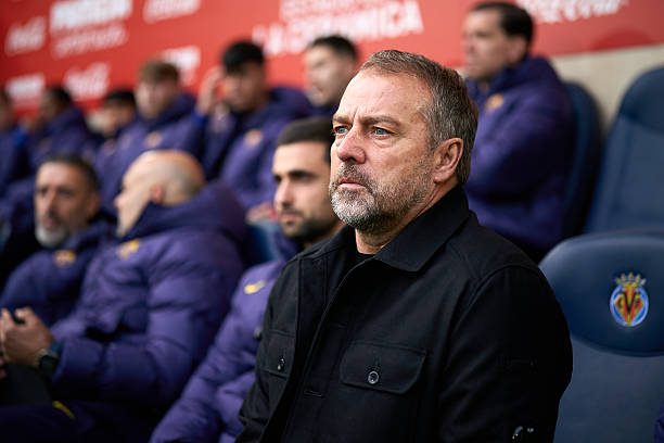 Barcelona và bài toán chiều sâu đội hình với HLV Hansi Flick