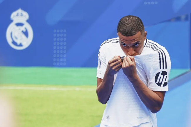 Mbappe sẵn sàng cùng Vinicius và Rodrygo khuấy đảo trời Âu