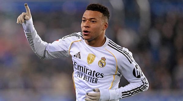 Mbappe tỏa sáng, Xabi Alonso trút gánh nặng ngàn cân