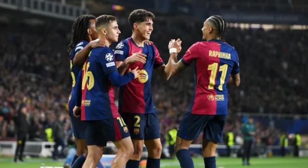 Raphinha chạm mốc kỷ lục của Messi