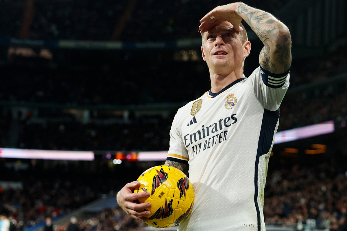 Toni Kroos khiến Pellegrini tiếc nuối