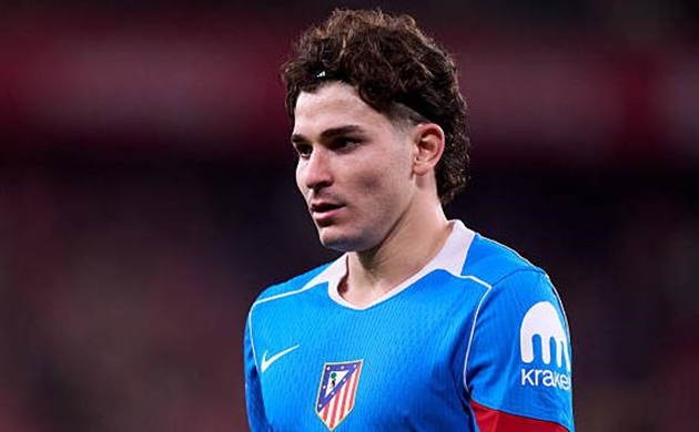 Alvarez lên tiếng về tin đồn đến Liverpool và Barca