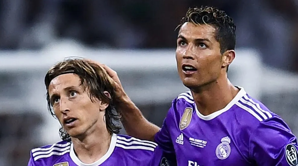 Cristiano Ronaldo chia sẻ xúc động khi Luka Modric nói lời tạm biệt Real Madrid