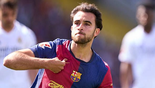 Hansi Flick yêu cầu Barcelona gia hạn với 1 ngôi sao